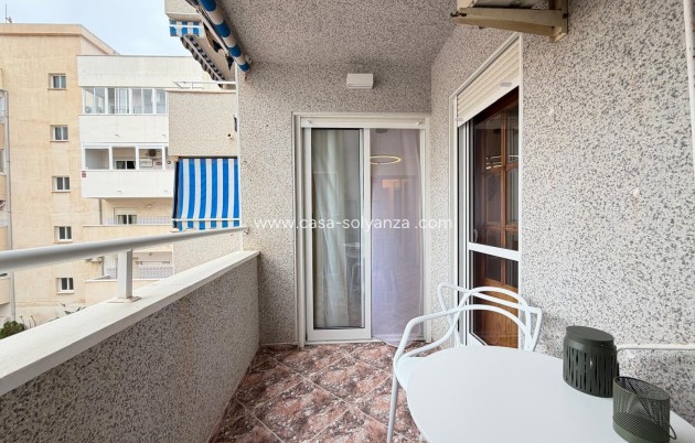 Herverkoop - Appartement / flat - Torrevieja - Center