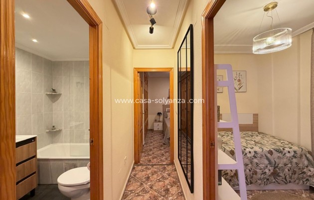 Herverkoop - Appartement / flat - Torrevieja - Center