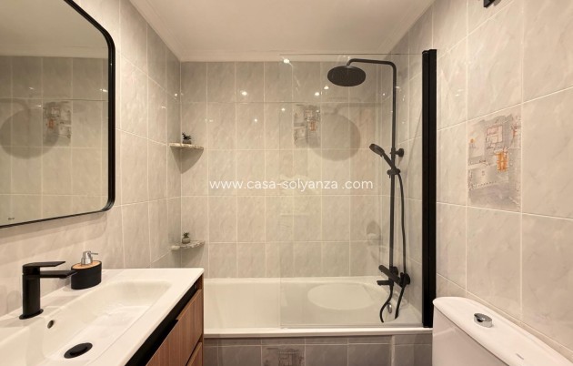 Herverkoop - Appartement / flat - Torrevieja - Center