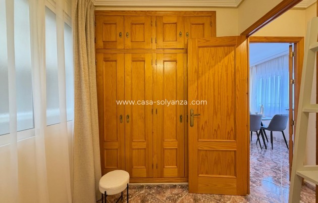 Herverkoop - Appartement / flat - Torrevieja - Center