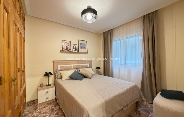 Herverkoop - Appartement / flat - Torrevieja - Center