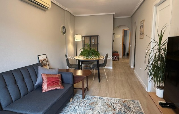 Reventa - Apartamento / piso - Torrevieja - Playa del Cura