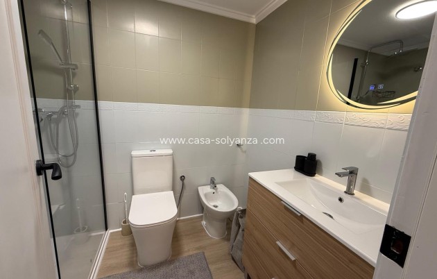 Reventa - Apartamento / piso - Torrevieja - Playa del Cura