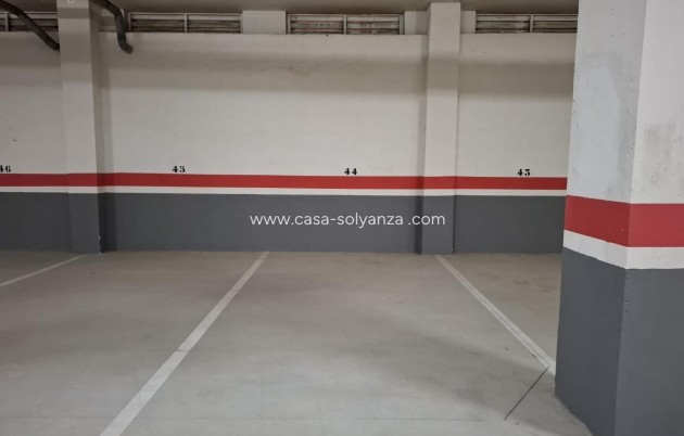 Resale - Apartment / flat - Torrevieja - Estacion Autobuses