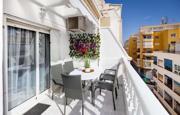 Herverkoop - Appartement / flat - Torrevieja - Estacion Autobuses