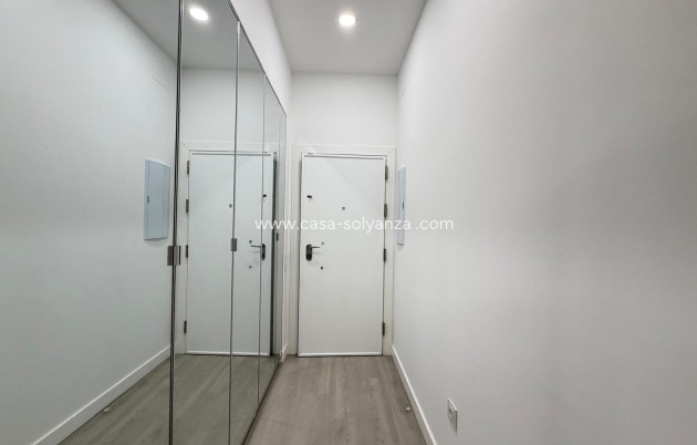 Resale - Apartment / flat - Torrevieja - Playa del Cura