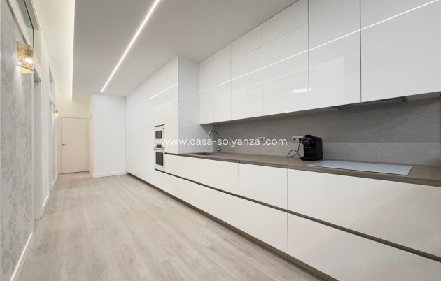 Resale - Apartment / flat - Torrevieja - Playa del Cura