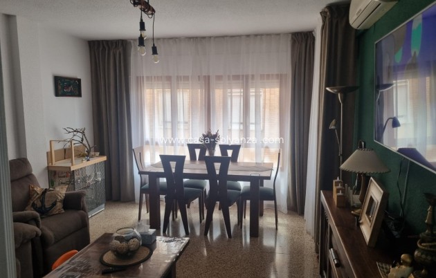 Herverkoop - Appartement / flat - Pinoso - Pinoso Centro