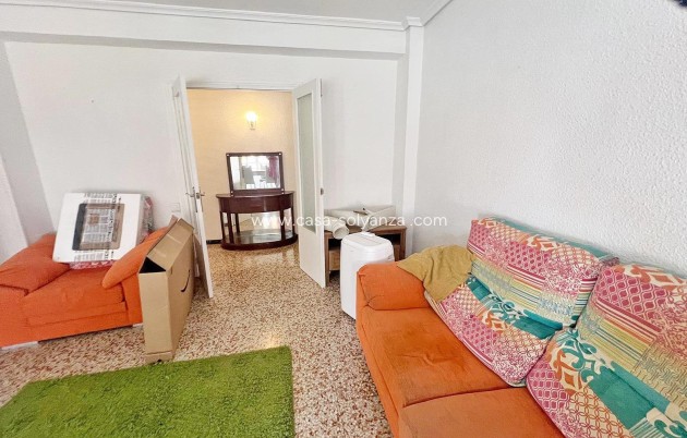 Herverkoop - Appartement / flat - Guardamar del Segura - Center