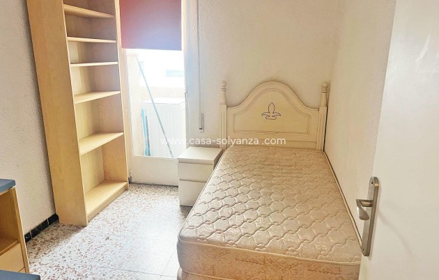 Herverkoop - Appartement / flat - Guardamar del Segura - Center