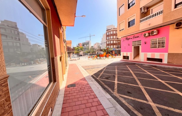 Herverkoop - Appartement / flat - Guardamar del Segura - Center
