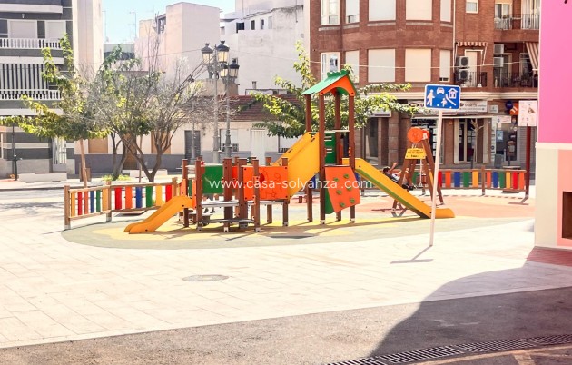 Herverkoop - Appartement / flat - Guardamar del Segura - Center