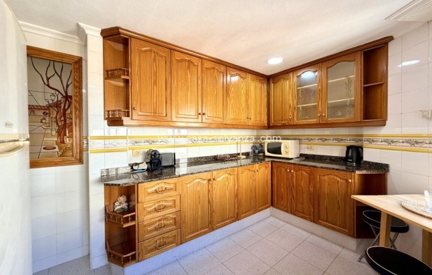 Herverkoop - Appartement / flat - Elche - Costa Blanca