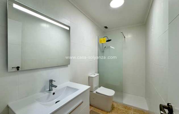 Reventa - Apartamento / piso - Torrevieja - Center