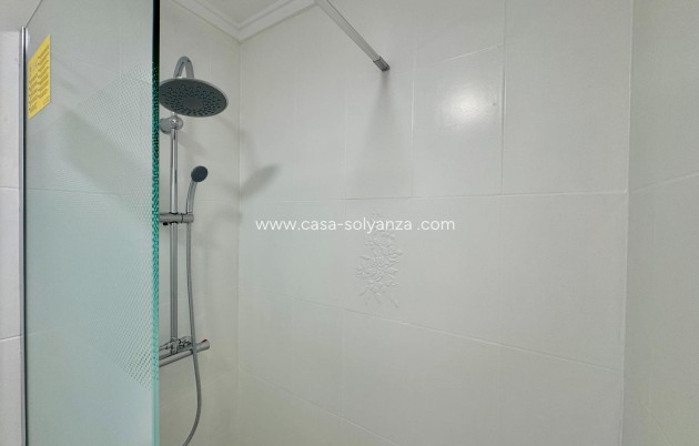 Reventa - Apartamento / piso - Torrevieja - Center