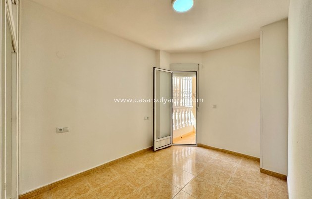 Reventa - Apartamento / piso - Torrevieja - Center