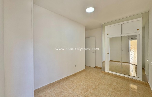 Reventa - Apartamento / piso - Torrevieja - Center