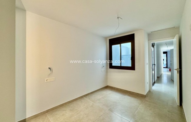 Resale - Apartment / flat - Torrevieja - Habaneras