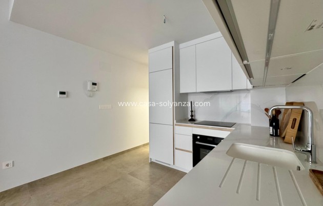 Resale - Apartment / flat - Torrevieja - Habaneras