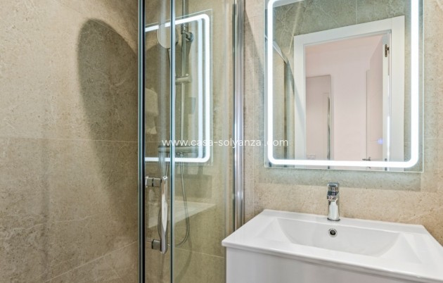 Wiederverkauf - Wohnung - Orihuela Costa - Costa Blanca