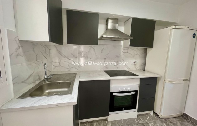 Herverkoop - Appartement / flat - Bigastro - Inland