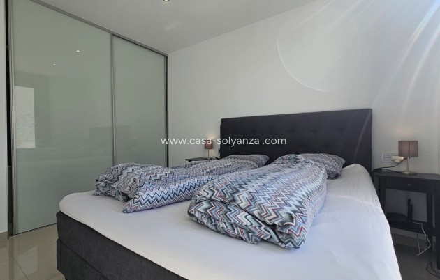 Reventa - Villa - Villamartin - Villamartín