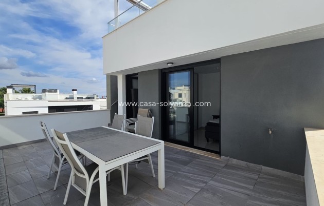 Reventa - Villa - Villamartin - Villamartín