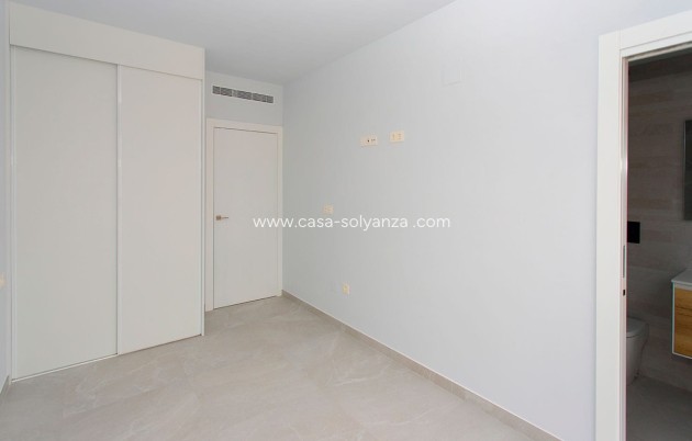 Wiederverkauf - Wohnung - Torrevieja - Playa del Cura