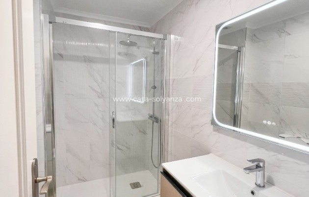 Reventa - Apartamento / piso - Torrevieja - Torrevieja Centro