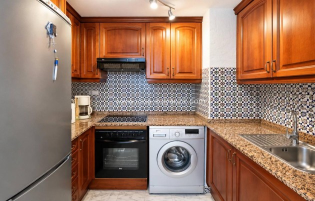Resale - Apartment / flat - Torrevieja - Playa de los Locos