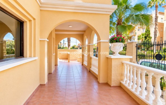 Resale - Apartment / flat - Torrevieja - Playa de los Locos