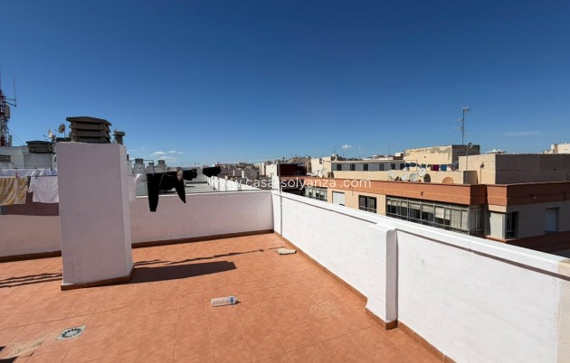 Herverkoop - Appartement / flat - Torrevieja - Playa del Cura