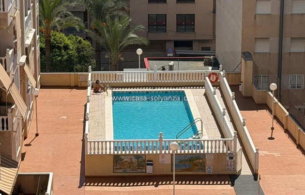 Herverkoop - Appartement / flat - Torrevieja - Playa del Cura