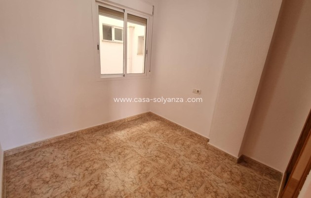 Herverkoop - Appartement / flat - Torrevieja - Center