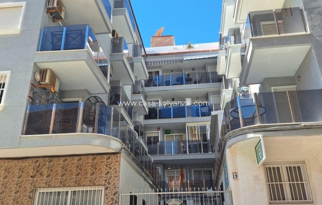 Resale - Apartment / flat - Torrevieja - Habaneras