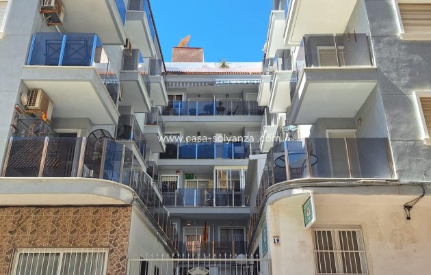 Resale - Apartment / flat - Torrevieja - Habaneras