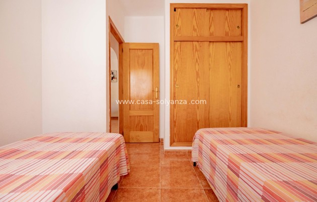 Herverkoop - Appartement / flat - Torrevieja - Playa de los Locos