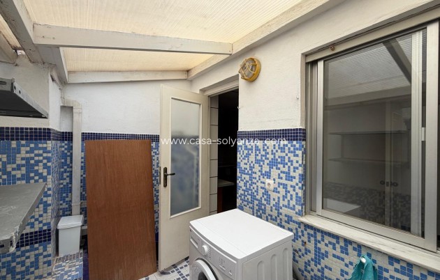 Resale - Apartment / flat - Torrevieja - Center