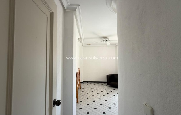Resale - Apartment / flat - Torrevieja - Center
