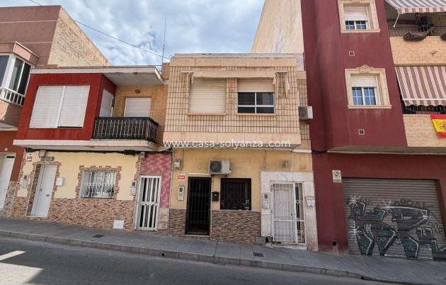 Resale - Apartment / flat - Torrevieja - Center