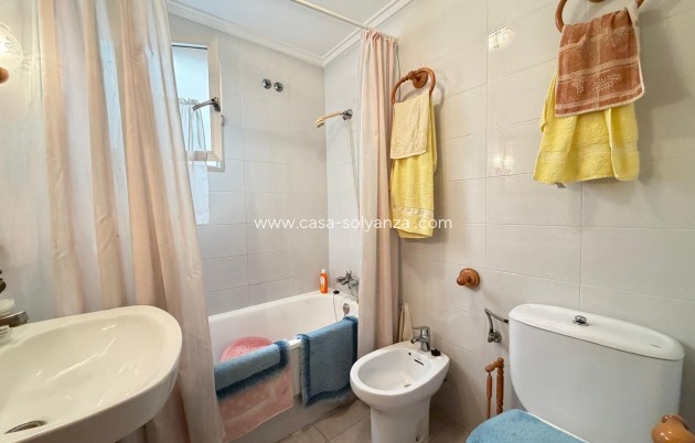 Resale - Apartment / flat - Torrevieja - Playa del Cura