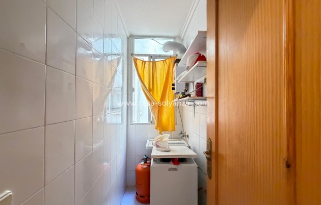 Resale - Apartment / flat - Torrevieja - Playa del Cura