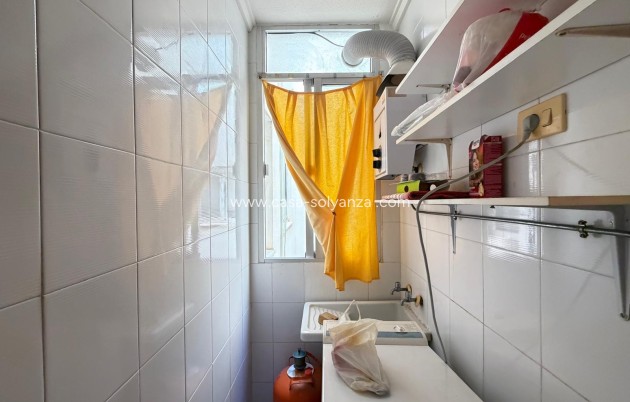Resale - Apartment / flat - Torrevieja - Playa del Cura