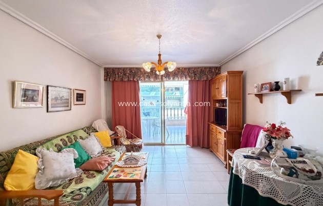 Resale - Apartment / flat - Torrevieja - Playa del Cura