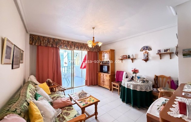 Resale - Apartment / flat - Torrevieja - Playa del Cura