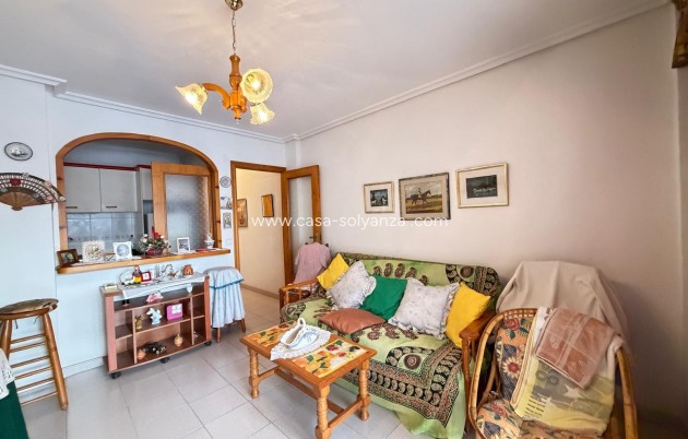Resale - Apartment / flat - Torrevieja - Playa del Cura