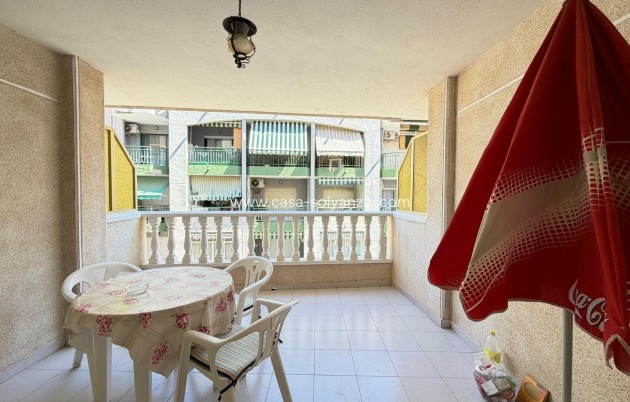 Resale - Apartment / flat - Torrevieja - Playa del Cura