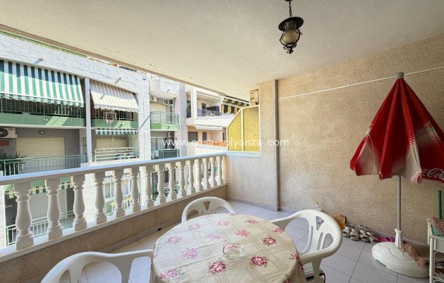 Resale - Apartment / flat - Torrevieja - Playa del Cura