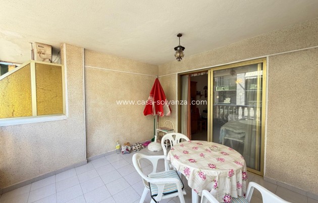 Resale - Apartment / flat - Torrevieja - Playa del Cura