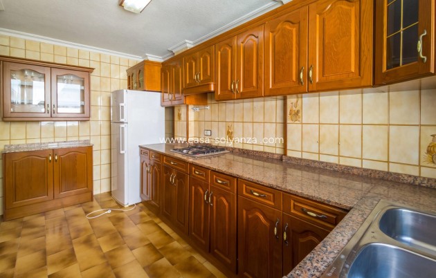 Herverkoop - Appartement / flat - Torrevieja - Torrevieja Centro